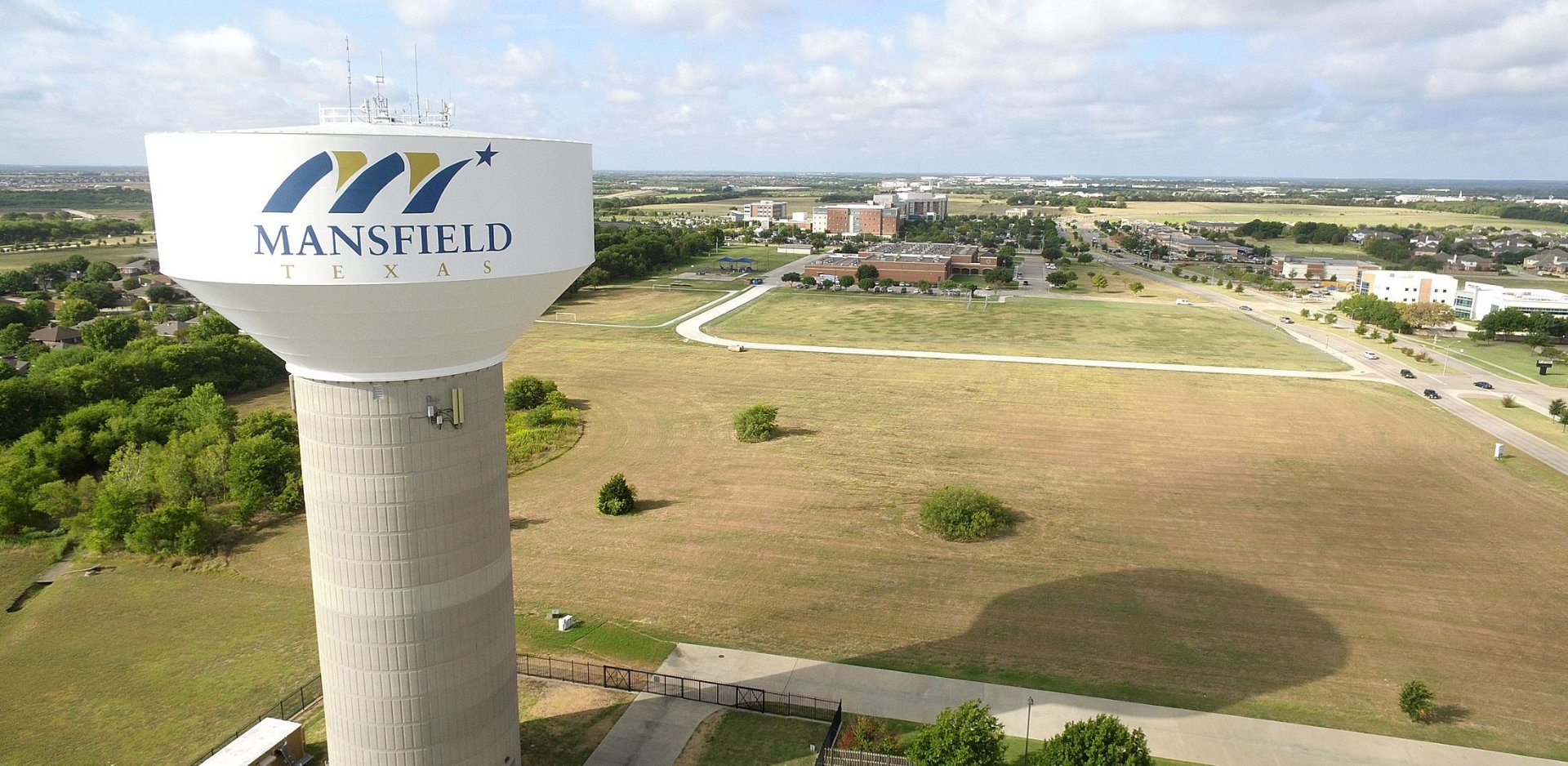 Mansfield water tower